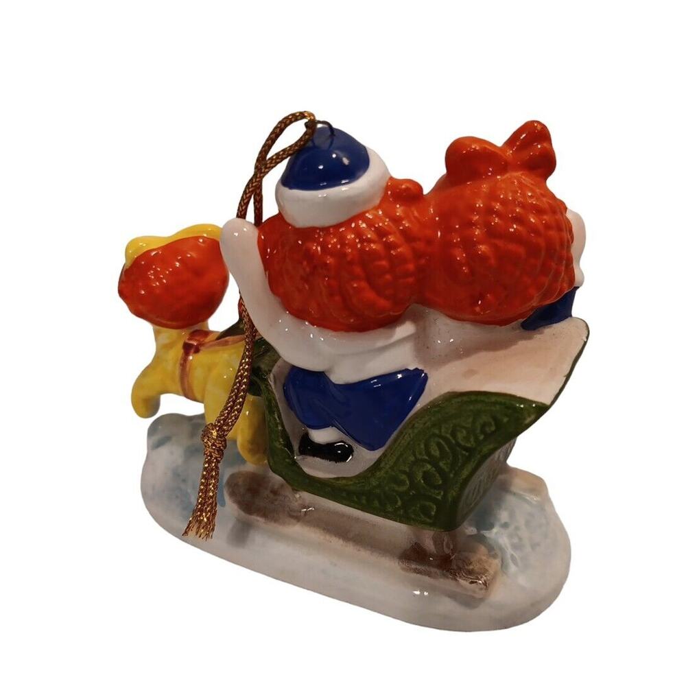 Schmid Raggedy Ann Andy Snowtime Frolic 1980 Vintage Christmas Tree Ornament - Picture 4 of 11